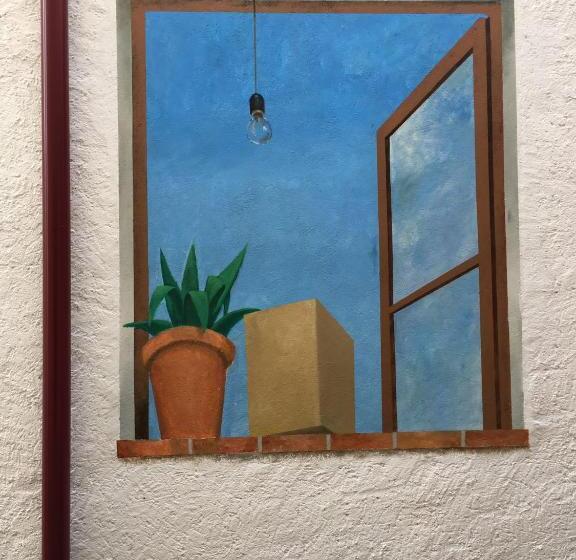 پانسیون Hostal Casiano Camarasa