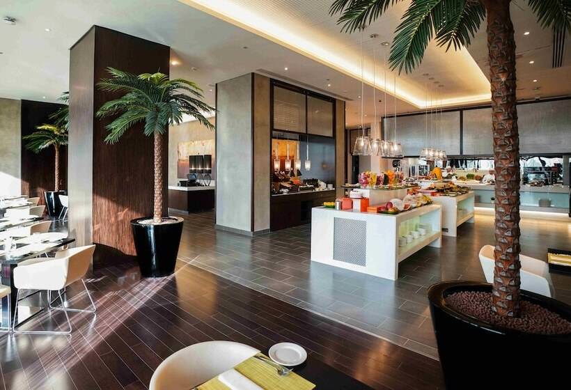 هتل Centro Corniche Al Khobar By Rotana