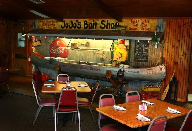 בית מלון כפרי Jack S White River Fishing Resort