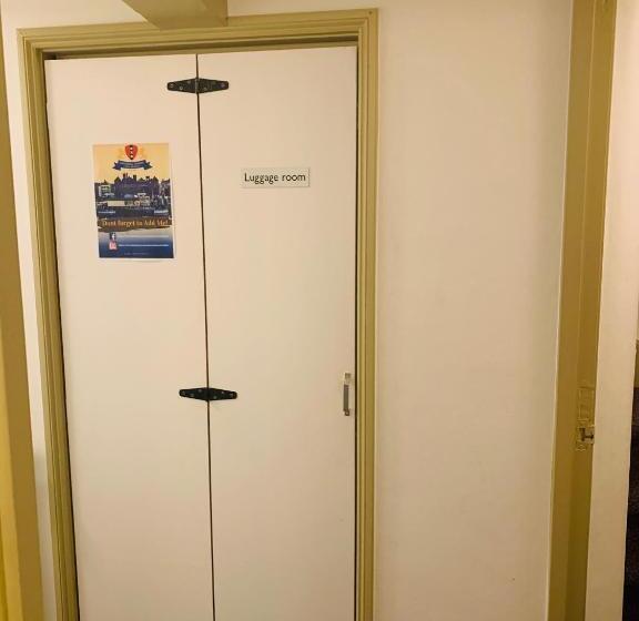 پانسیون Amsterdam Central Guest House