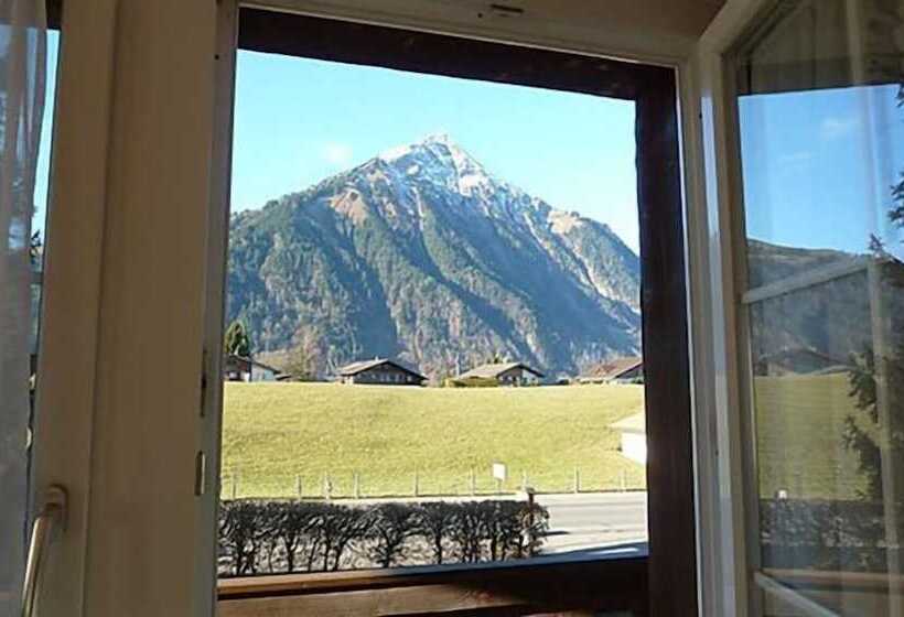 פנסיון Restaurant Sunnmatt