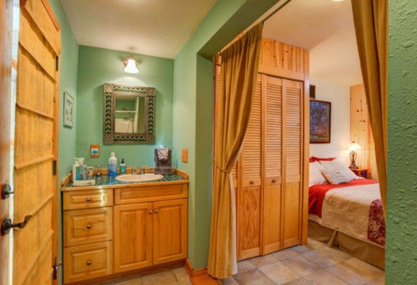 צימר Moss Mountain Inn