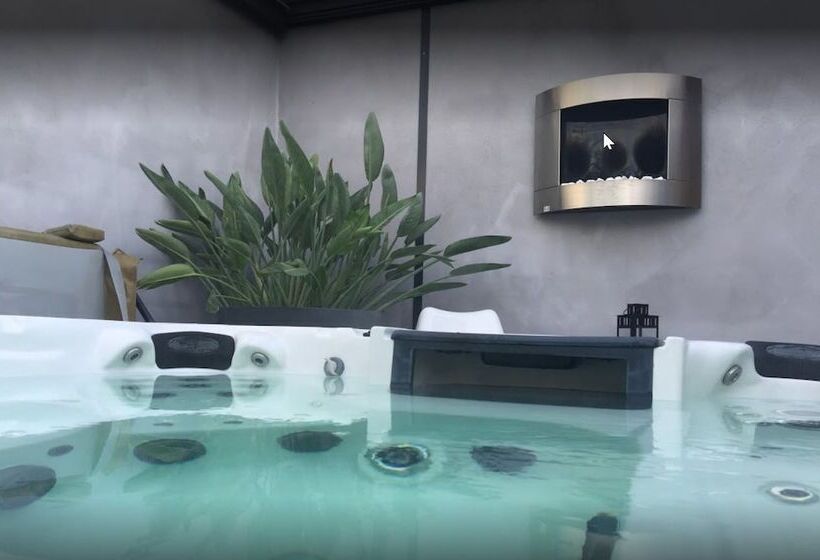 پانسیون Suites D Hôtes Prestige Mas De L étoile