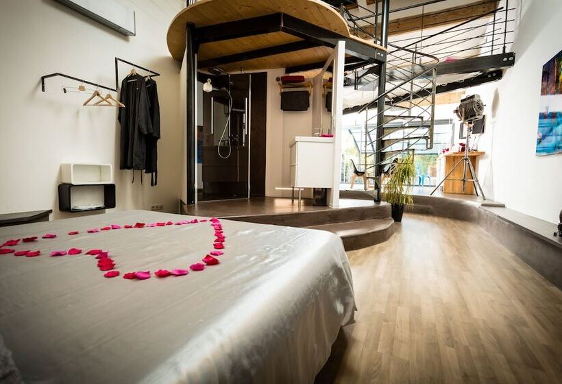 پانسیون Suites D Hôtes Prestige Mas De L étoile