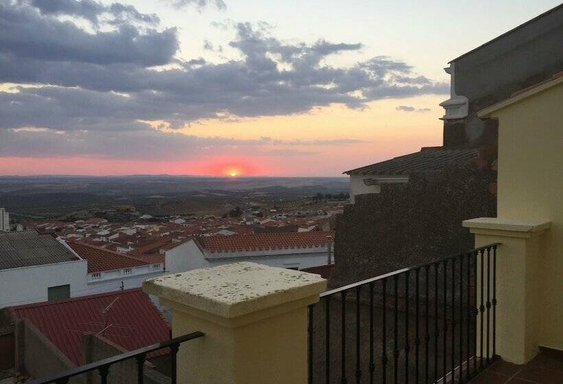 پانسیون Alojamiento Castillo De Hornachos