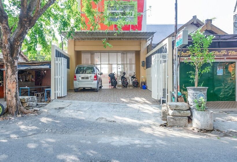 호텔 Oyo 3434 Penginapan Keluarga Syariah