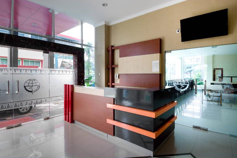 Collection O 3431 Hotel Alpha Bandara