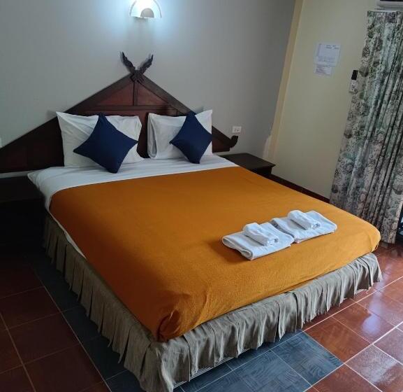 酒店 Ban Nam Mao Resort
