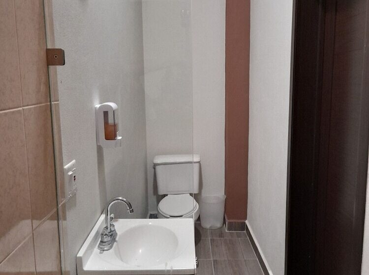 هتل Grand View Suites