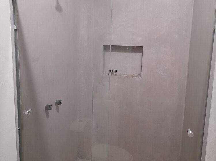 هتل Grand View Suites