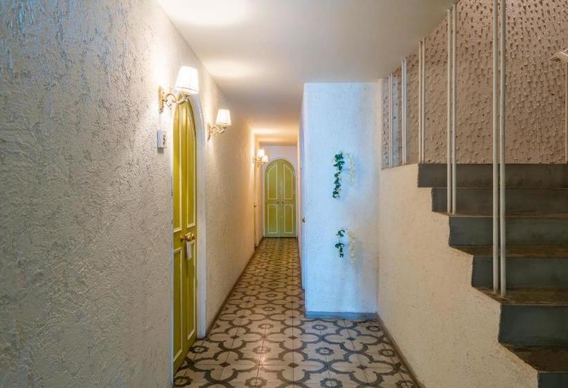 Hotel Meraki Suites