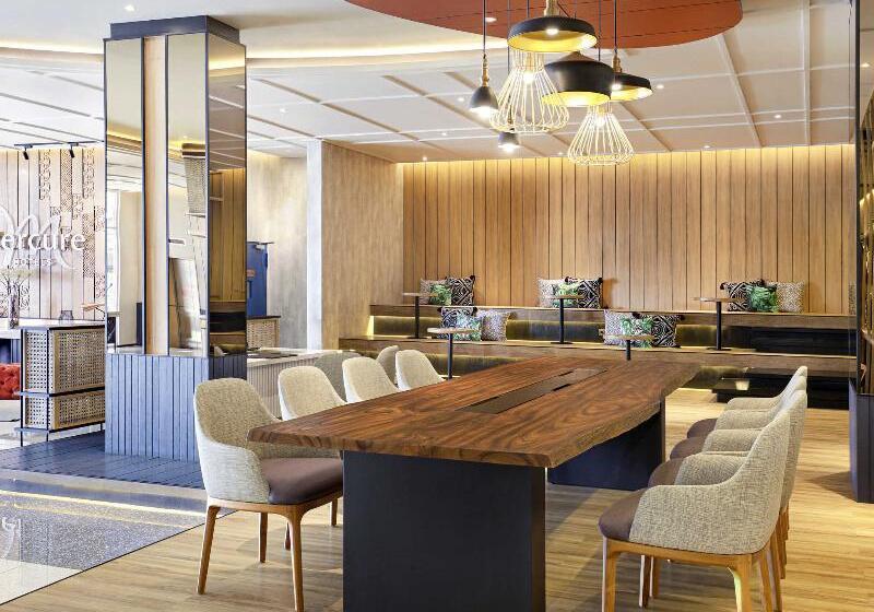هتل Mercure Samarinda