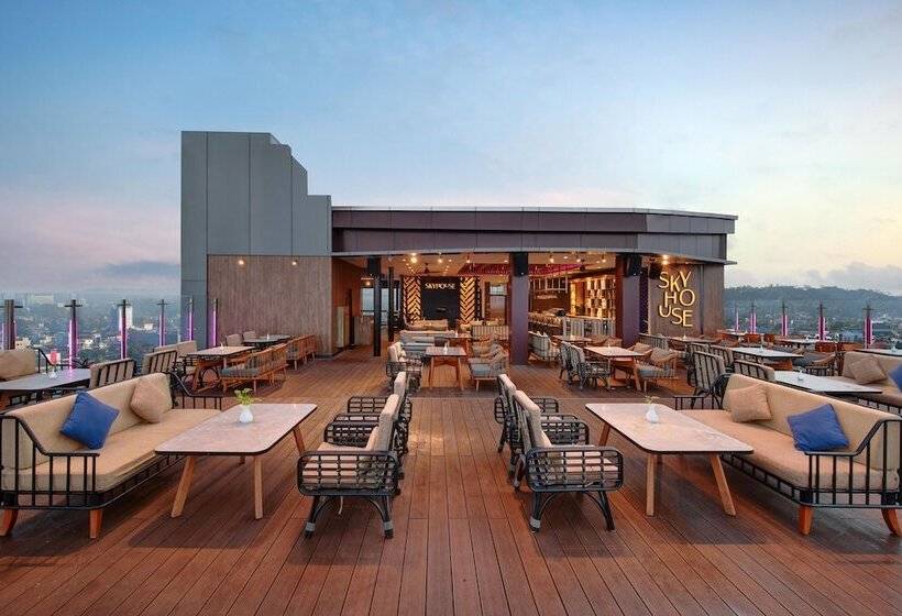 هتل Mercure Samarinda