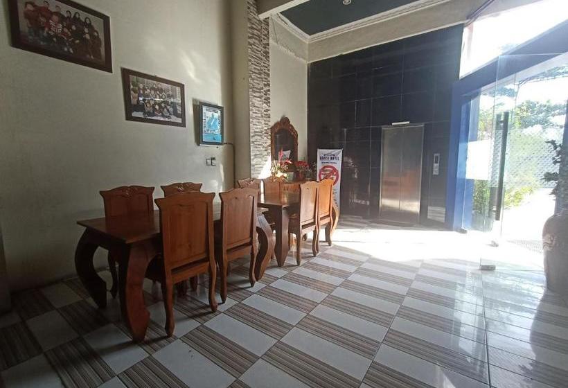 هتل Oyo 3344 Kanca
