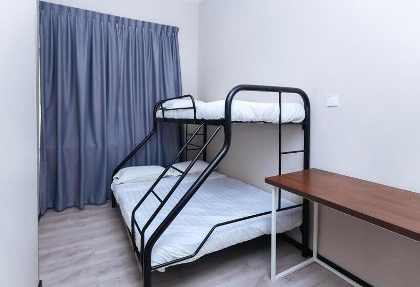هتل Spot On 89838 Lm Residence