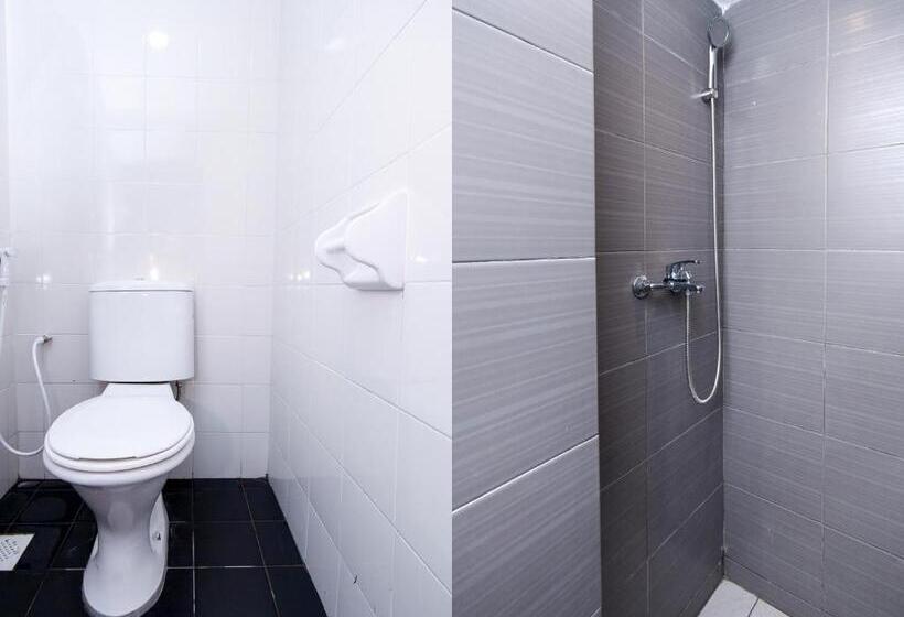 هتل Spot On 89838 Lm Residence