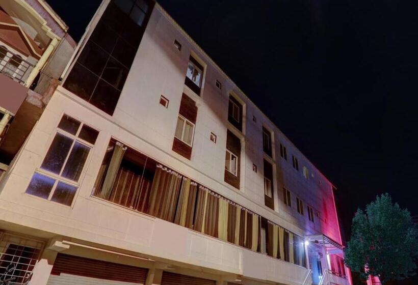 هتل Treebo Benaka Residency