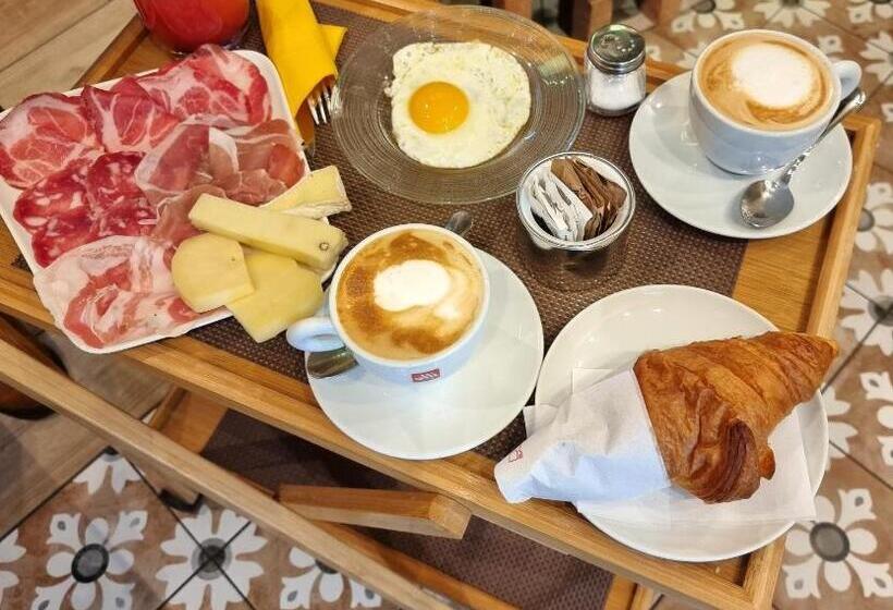 پانسیون Antica Piacenza