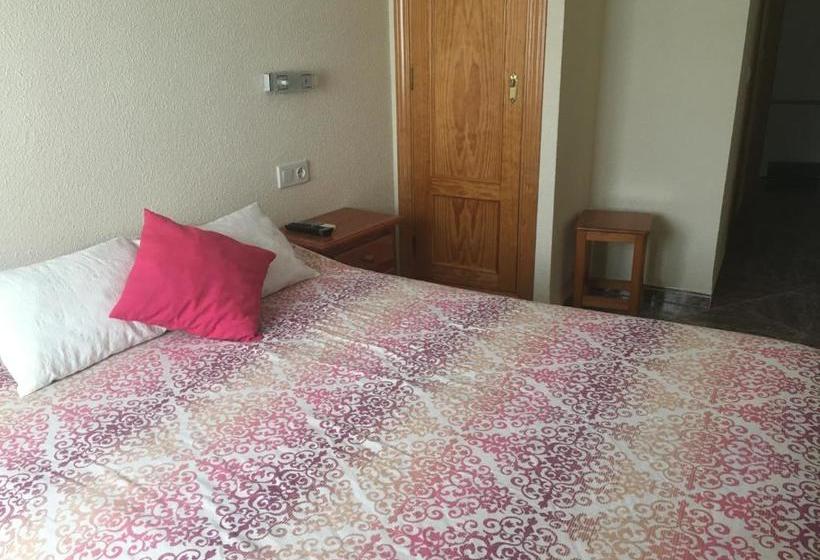 ペンション Hostal Casablanca