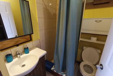 پانسیون Hostal Yurak