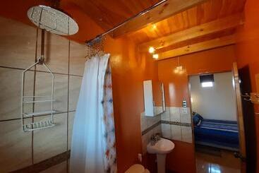 پانسیون Hostal Yurak
