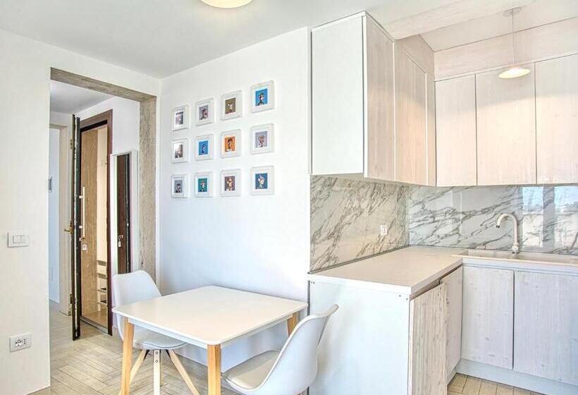 پانسیون Ideal Rooms