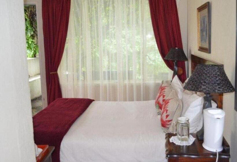 مبيت وإفطار The Riverhouse Guesthouse