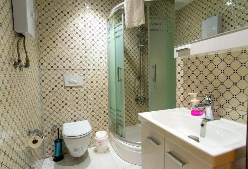 Fortunella Suites