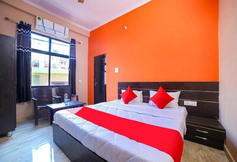 هتل Oyo 67451 Krishna Guest House