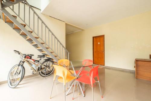 فندق Oyo Life 2529 Azalia Residence Syariah