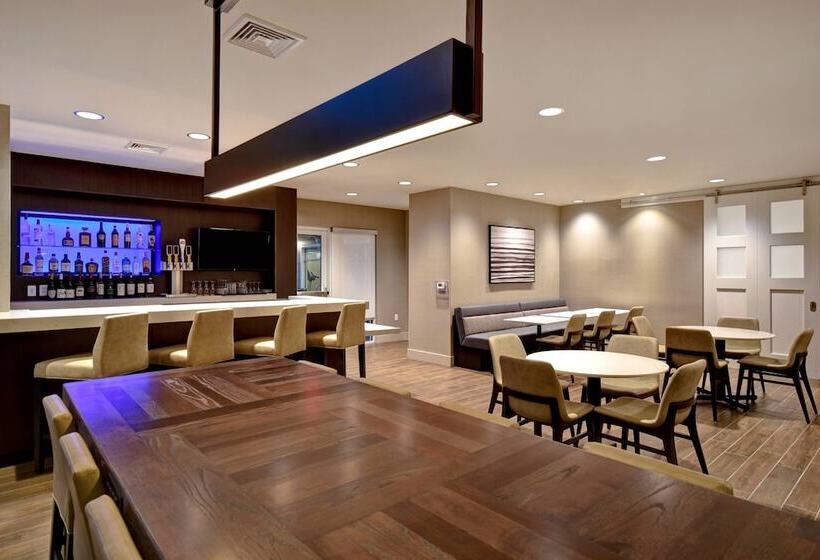 فندق Residence Inn Middletown Goshen