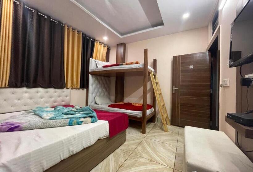 בית מלון כפרי Vinayak Inn
