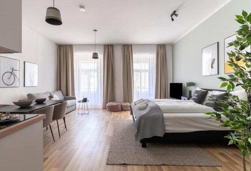 Limehome Villach Kirchenplatz