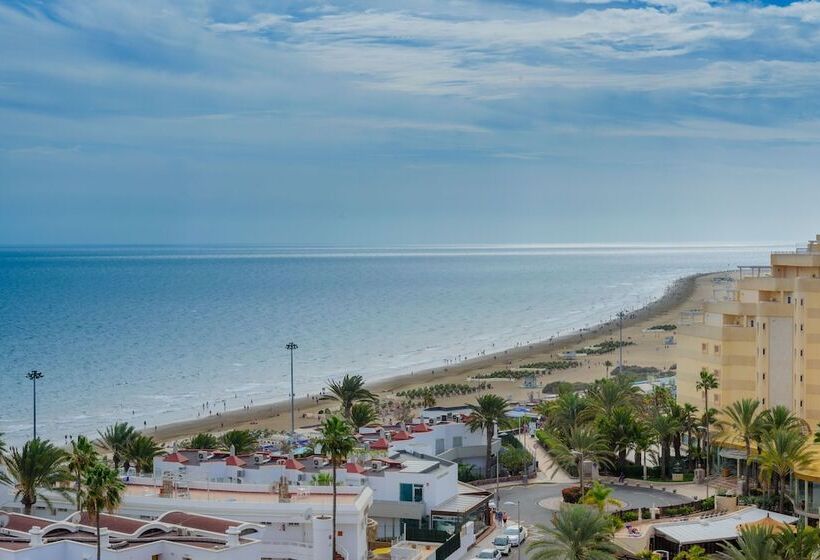 Apartamentos Las Arenas