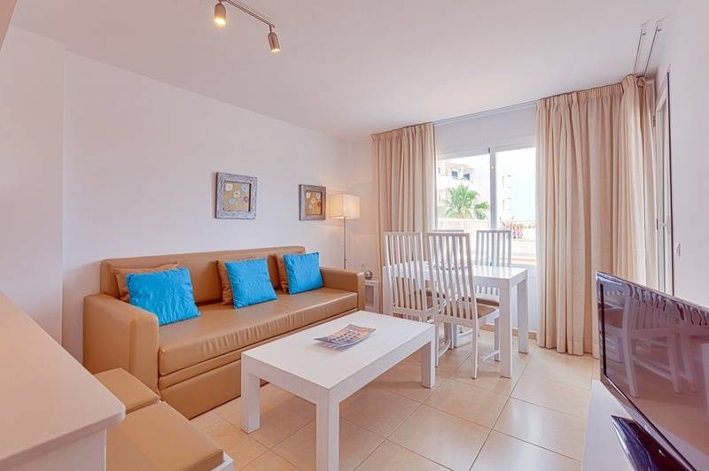 Camelina Suites