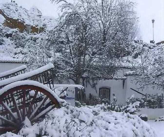 Cuevas Pedro Antonio De Alarcon