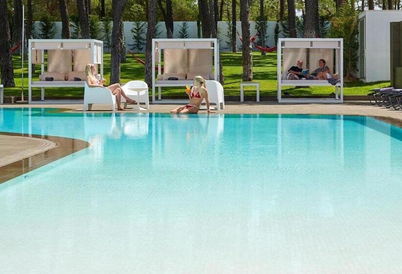 Alcazar Hotel & Spa