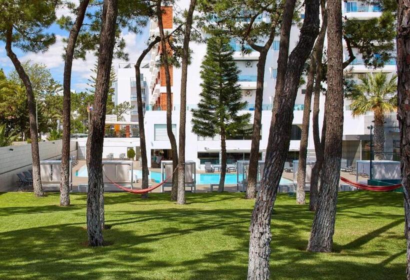 Alcazar Hotel & Spa