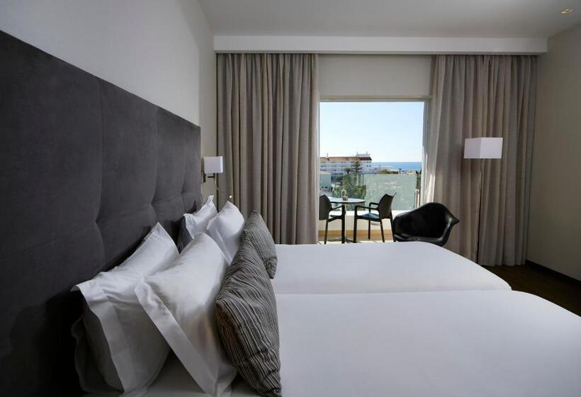 Alcazar Hotel & Spa