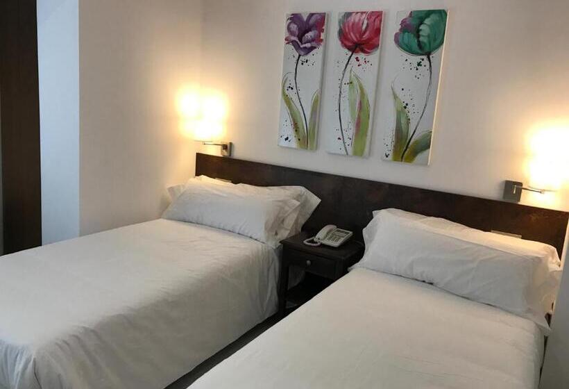Fotos del hotel Aston:  4