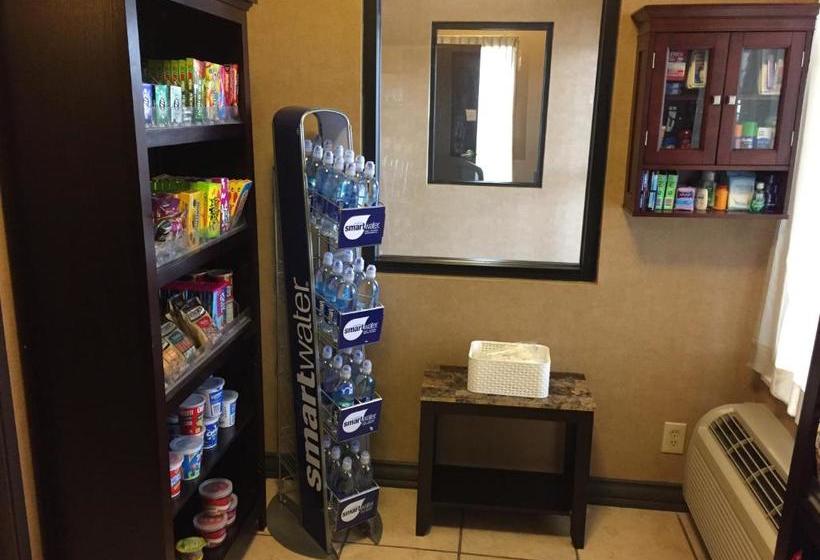 Brentwood Suites, Ascend Hotel Collection