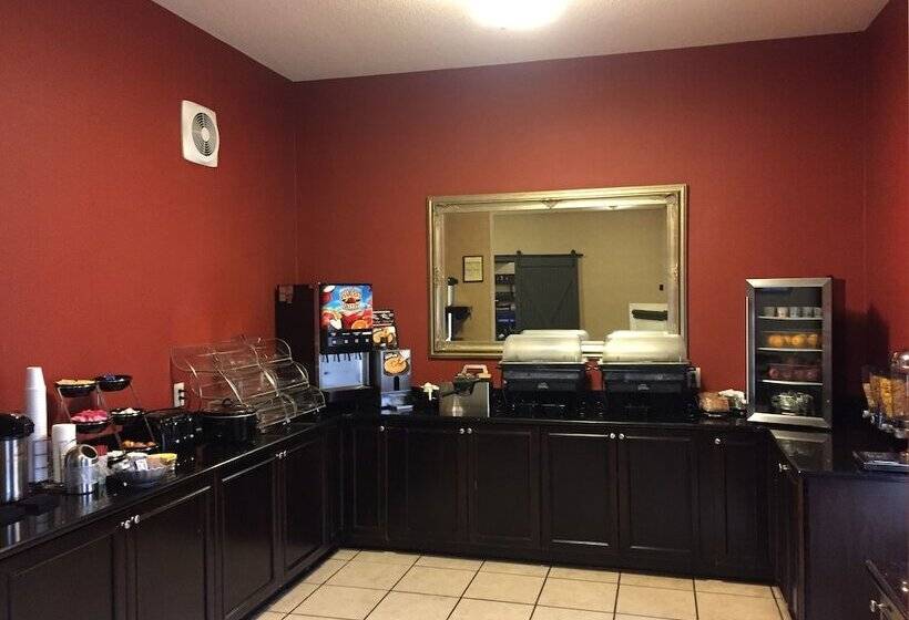 Brentwood Suites, Ascend Hotel Collection