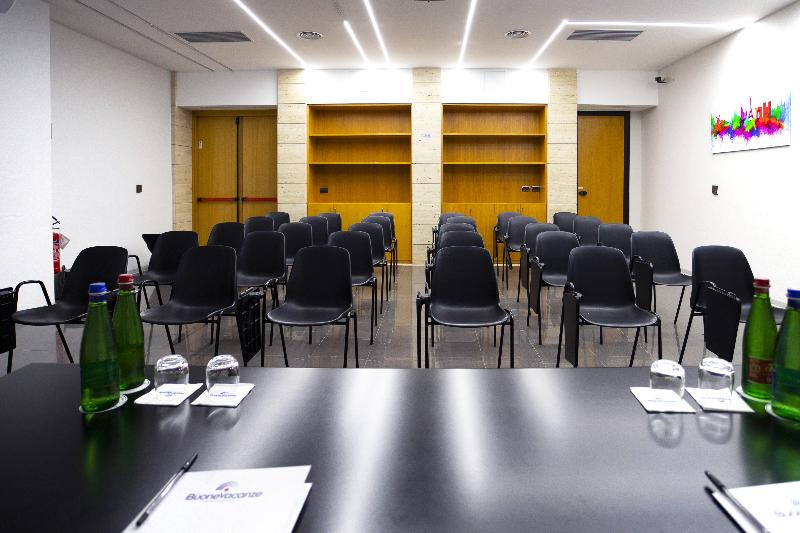 Fotos del hotel Bv Hotel Oly:  12