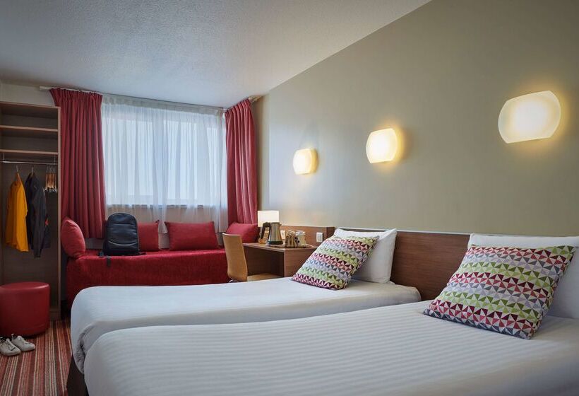 Hotell Campanile Paris Bercy Village