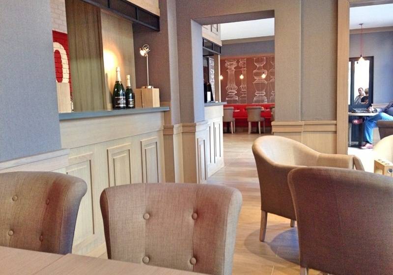 هتل Hôtel Le 209 Paris Bercy
