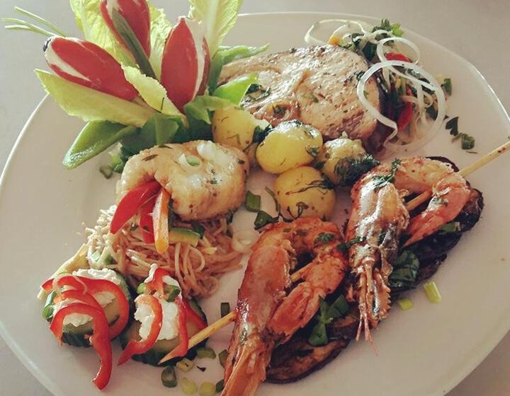 هتل Lamon