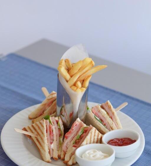 هتل Lamon