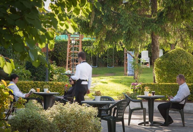 Fotos del hotel Park  Dei Massimi:  23