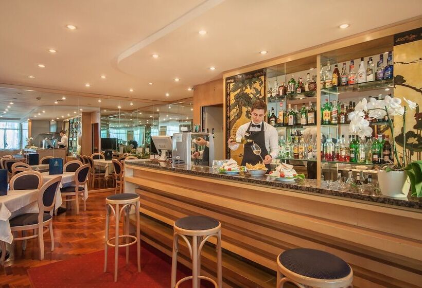 Fotos del hotel Park  Dei Massimi:  42