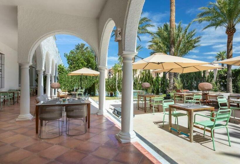 هتل Zahara Resorts & Villas